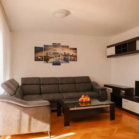 Penthouse Panorama 公寓 Čapljina